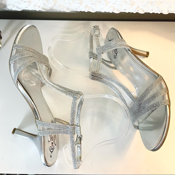 3/$20 Unlisted metallic silver ankle strap sandals - Picture 3 of 6